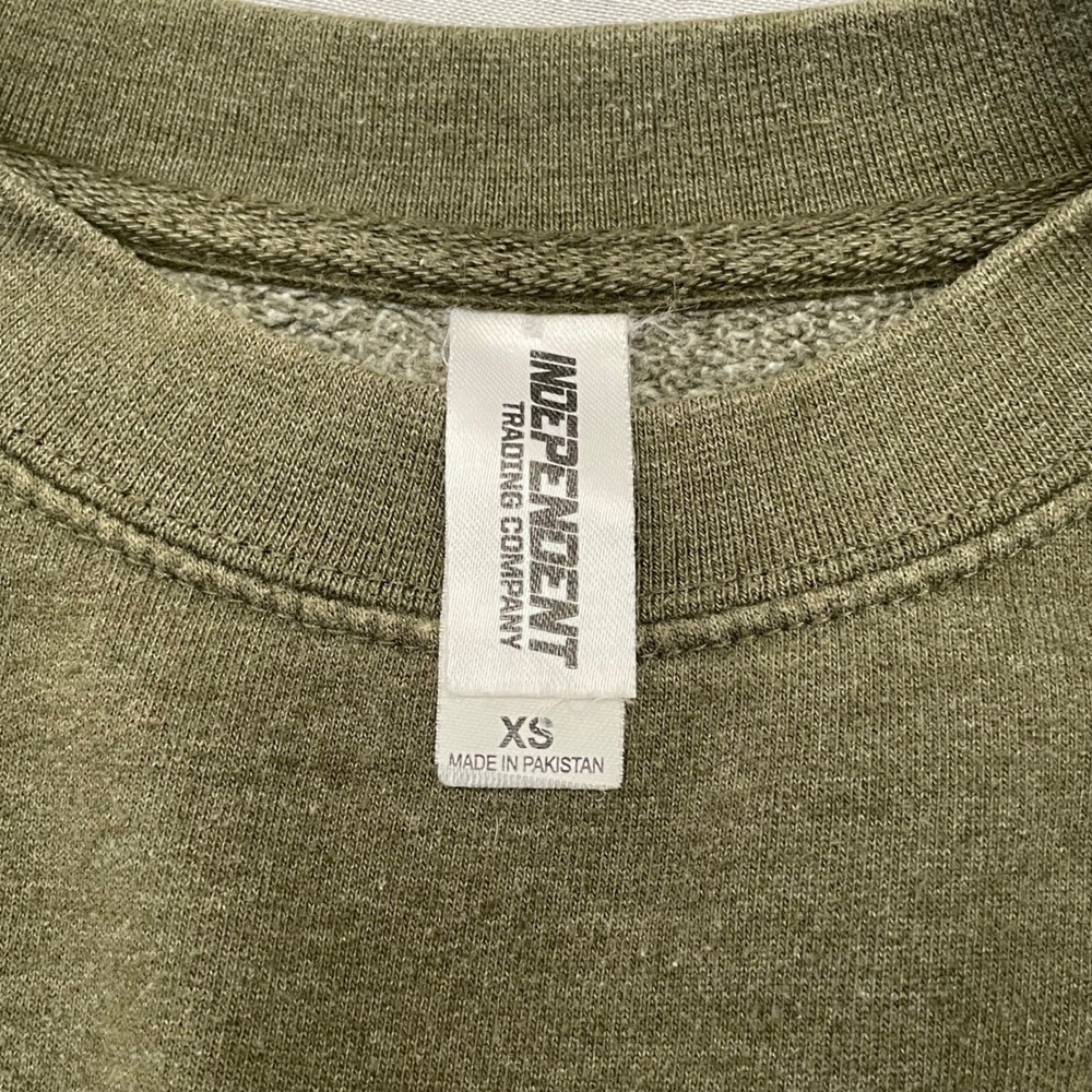 Magnolia Market Sweatshirt Olive Green Crewneck Patch Logo Waco Tx Xs View 4